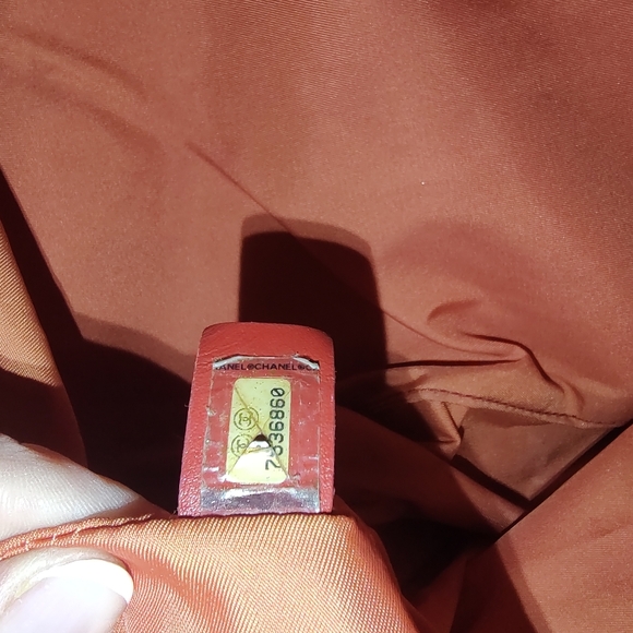 CHANEL Travel Ligne tote EUC - Picture 10 of 16